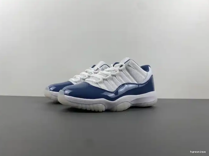 HYPE (2024) Low FV5104-104 Retro 11 Navy Jordan Midnight 0605